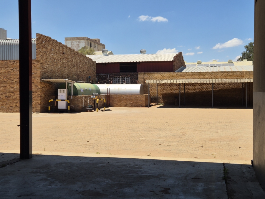 Commercial Property for Sale in Klerksdorp Industrial North West